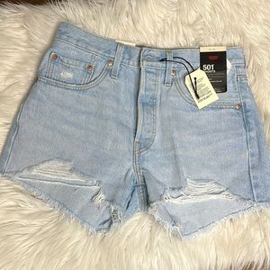 Levi’s premium shorts 27
